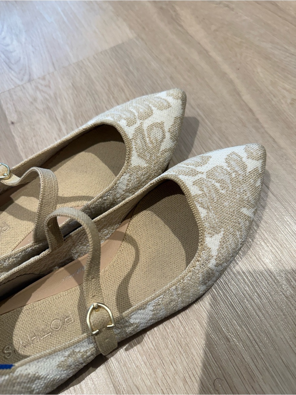 Pointed-Toe Rothys Mary Jane White Chantilly Flats - Picture 2 of 4